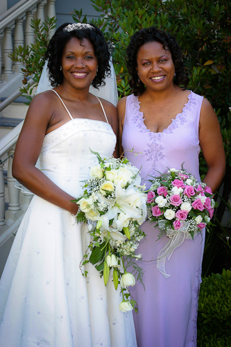 Preservation Park, Oakland wedding - bride and bridesmaid
